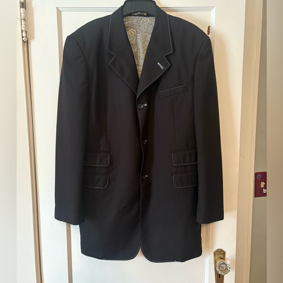 mecca Other - Mecca VTG Men’s long black blazer white stitch paisley